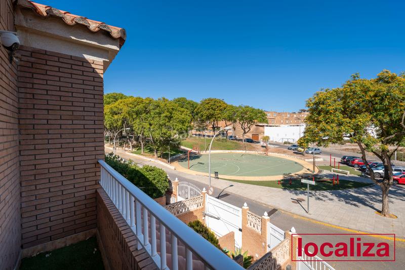 Foto afe6d73b-3620-4956-a612-1f5f779d99be. Casa bifamiliare con camino parcheggio in San Luis Almería