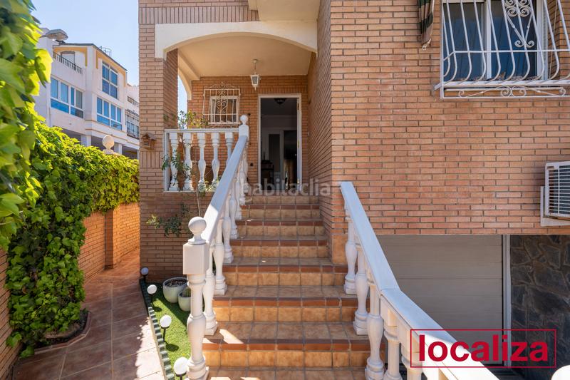 Foto c788894e-b71a-497a-839f-a1f430655f85. Casa bifamiliare con camino parcheggio in San Luis Almería