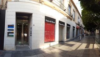 Rent Office space in Paseo de almería 36. Estupenda oficina en paseo de almería