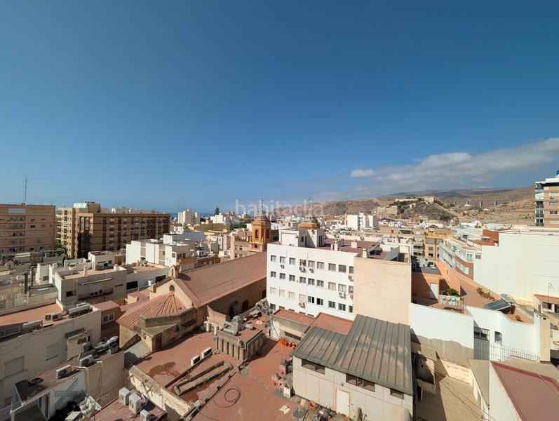 Foto cfb37a38-8fe4-40cd-8abe-b01748b3f6f1. Pis a paseo de Almería 16 a Centro Almería