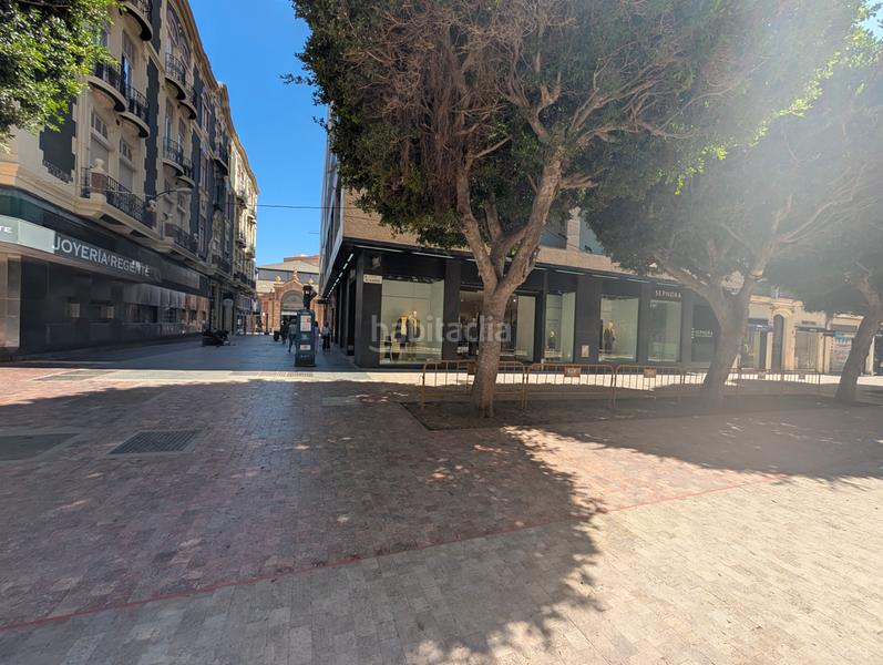 Foto f8488cb8-5c04-4eea-a7a8-60aa3ad6664d. Pis a paseo de Almería 16 a Centro Almería