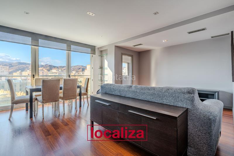 Foto 56a349b1-9ba2-4bbb-b7f9-eee44ac746c3. Location appartement dans avenida de la estación 2 dans Almería