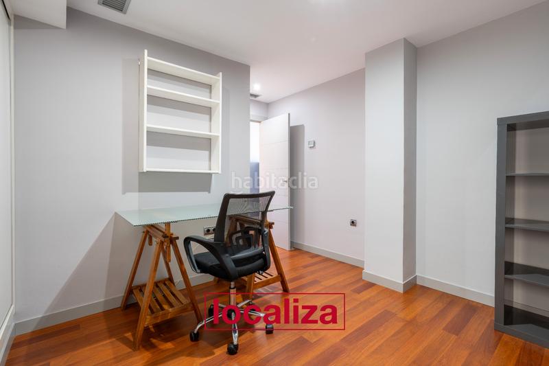 Foto 762cf667-62cf-4e4a-8c30-e1fdab69a7eb. Location appartement dans avenida de la estación 2 dans Almería