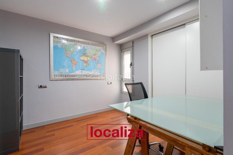 Foto 81cd3912-3838-4066-b23f-ed22b0d52157. Location appartement dans avenida de la estación 2 dans Almería