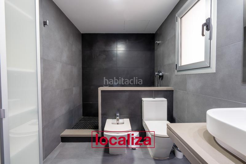 Foto e4c3657f-2271-4a7b-825a-84b4f2b52be8. Location appartement dans avenida de la estación 2 dans Almería