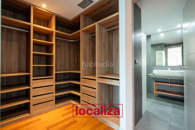 Foto f56d9262-3bd2-450a-84fe-9b913aaea508. Location appartement dans avenida de la estación 2 dans Almería