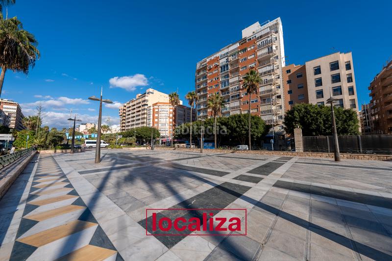 Foto 4e40accc-68dd-49d2-8e3b-2230769602de. Miete etagenwohnung in avenida de la estación 2 in Almería