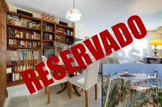 Piso en Centro. Se vede piso en puerto almeria