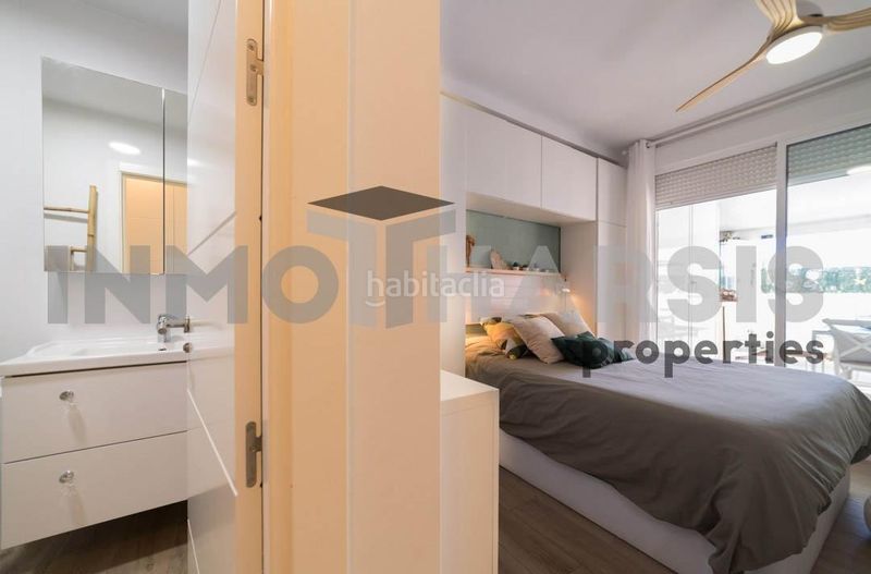 Foto beea650b-8fd8-4f08-80f1-ef6f97b932b4. Planta baixa amb calefacció aparcament piscina a Almería