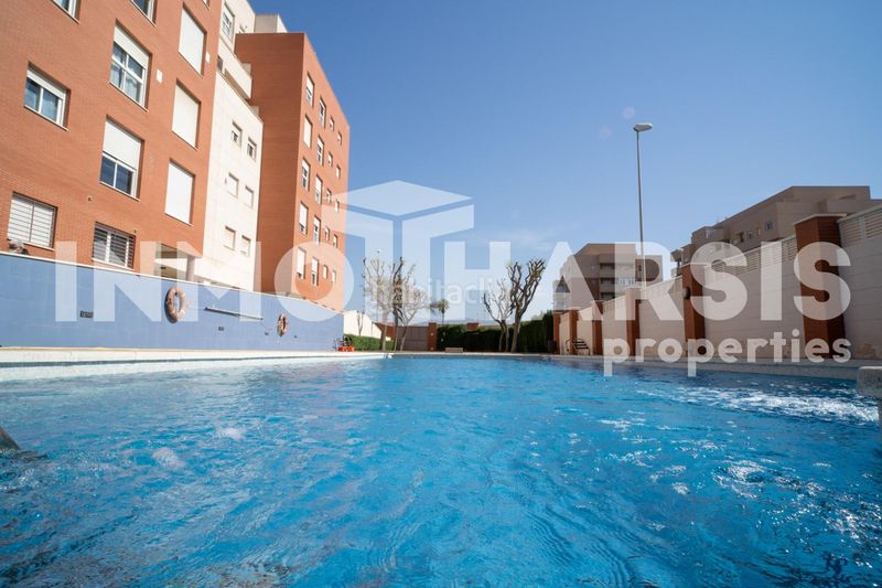 Foto 65d22f24-8226-4868-9419-8ff63c05e570. Pis amb calefacció aparcament piscina a El Ingenio Almería