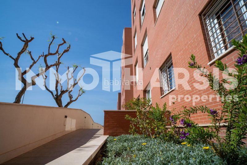 Foto b7027efe-692d-4742-9ea8-e9c154229805. Pis amb calefacció aparcament piscina a El Ingenio Almería