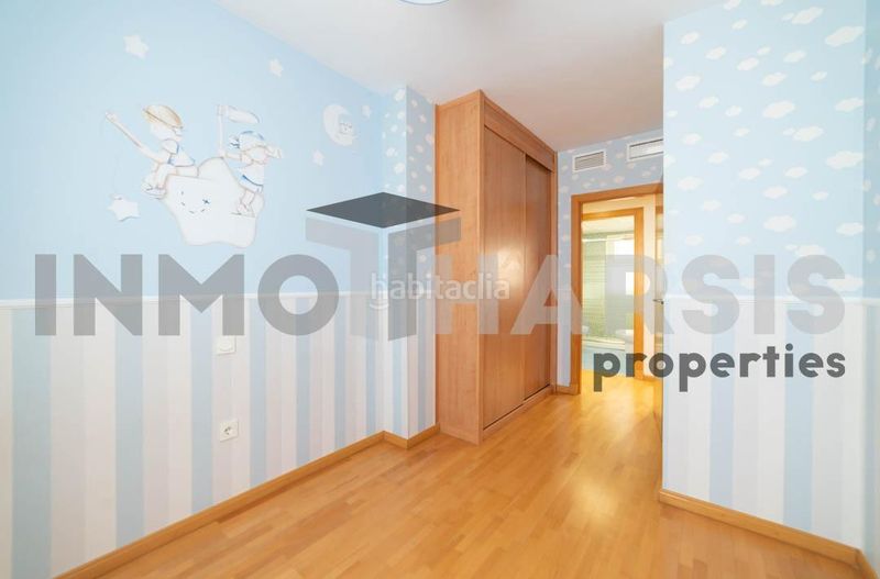 Foto d2fdd3ce-3072-4776-bb8c-bc1483d0c9b6. Pis amb calefacció aparcament piscina a El Ingenio Almería