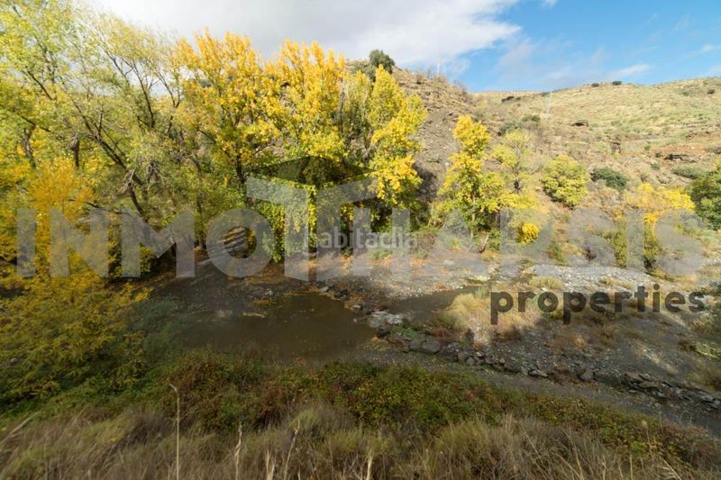 Foto 1360a54d-772a-4ff8-a81c-42a4469e641c. Casa amb aparcament a Abrucena