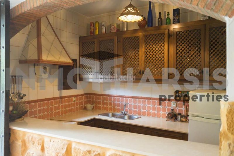 Foto 219d585e-73ee-4b82-9eeb-9965755842dc. Casa amb aparcament a Abrucena