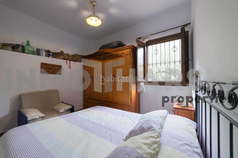 Foto 5a3a9c6d-0f52-4b9c-8171-bab49445f433. Casa amb aparcament a Abrucena