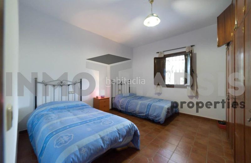 Foto 82f67e60-6d06-4f11-b23d-00eaa4f4222f. Casa amb aparcament a Abrucena