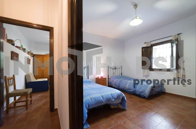 Foto e8264cef-5ea8-465d-94c2-07e2cf9f68aa. Casa amb aparcament a Abrucena