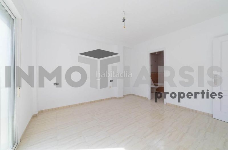 Foto fa4fdaf7-9fbd-477d-8107-cb782b63a203. Casa amb aparcament a Viator