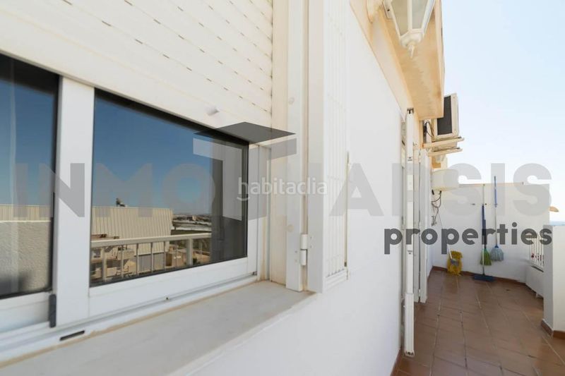 Foto d76b8fce-ab29-4332-b8bb-e49e3a02eb9b. Àtic amb aparcament a Aguadulce Norte Roquetas de Mar