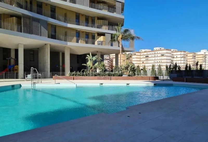 Foto 13b55533-01e7-4ec7-bc97-6fd632b58549. Location appartement avec chauffage parking piscine dans Almería