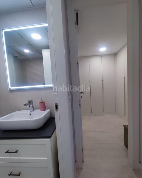 Foto 59ddc594-3b31-41a5-b4d6-90b29cafeca4. Location appartement avec chauffage parking piscine dans Almería