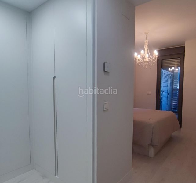 Foto 5b3d8f3e-c715-4f83-b6a0-150ba0919be9. Location appartement avec chauffage parking piscine dans Almería