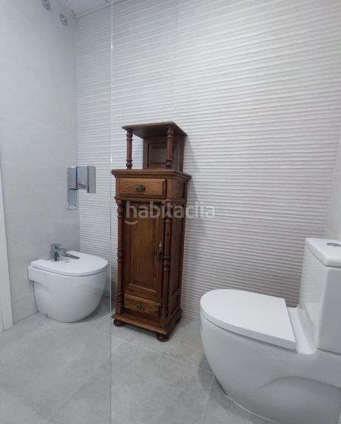 Foto 8545d19c-1e6f-4837-96ee-f3241503daa1. Location appartement avec chauffage parking piscine dans Almería