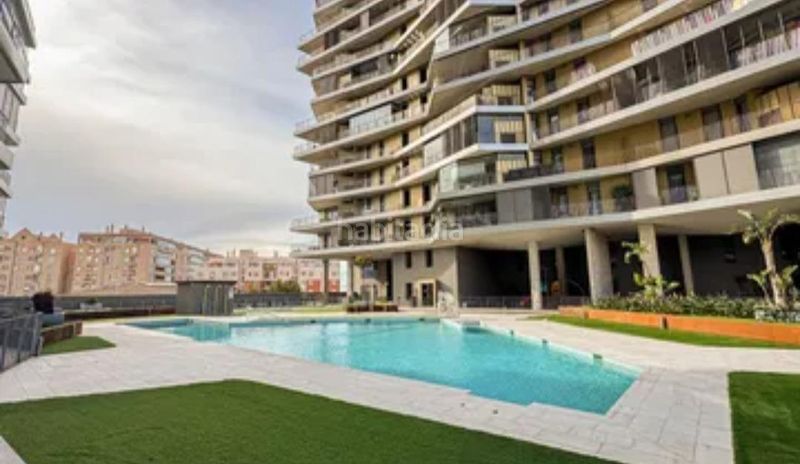 Foto b95e3625-b341-4735-8f94-73f913a6cd72. Location appartement avec chauffage parking piscine dans Almería