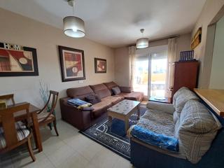Pis a Almerimar. Piso en planta baja en residencial laguna beach de almerimar