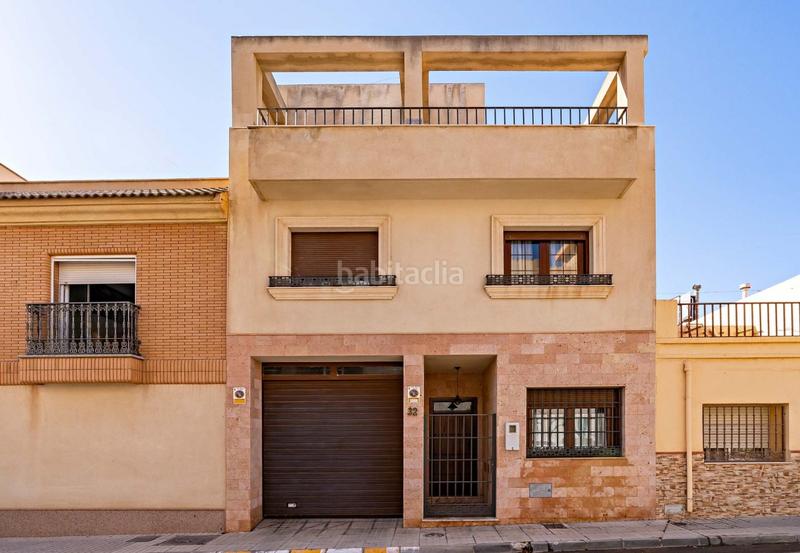 Foto 0c414a4b-3d6d-4531-8762-e277d2a07ae6. Casa amb aparcament a Ejido Sur Ejido (El)