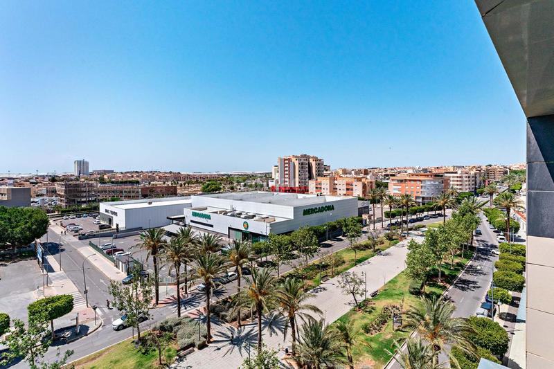 Foto 5f9414cd-5cc1-4245-8bb0-68080bbbfb94. Appartamento con riscaldamento in Plaza de la Luz Ejido (El)