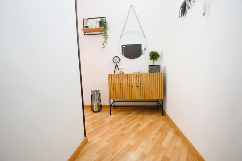 Foto 08d3d965-8d07-4236-93ac-c212838269ba. Piso  con terraza en la zona del pabellón! en Ejido (El)