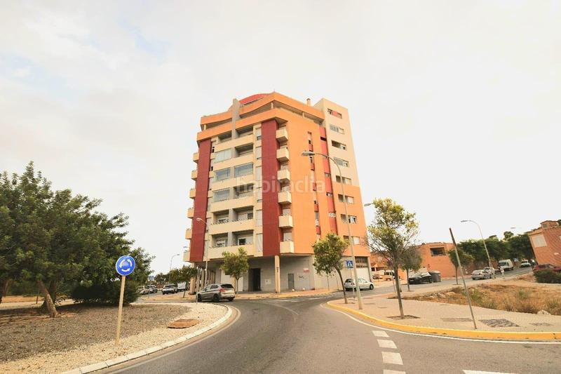 Foto 28daa7ef-ebb5-4a19-8c07-188bda9704db. Piso  con terraza en la zona del pabellón! en Ejido (El)