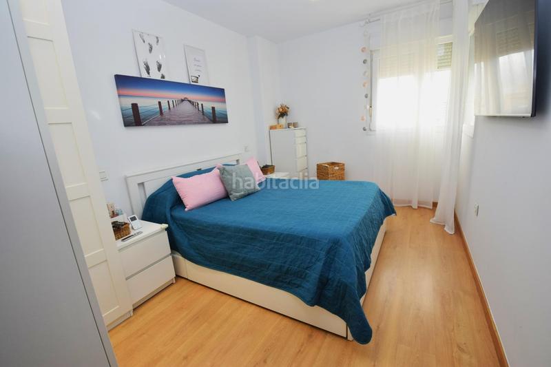 Foto d0db3063-b2cd-4ae6-9bc7-ac5518af20d3. Piso  con terraza en la zona del pabellón! en Ejido (El)