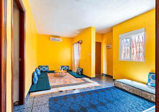 Casa en Santa María del Águila. Casa ideal para dos familias, en santa maría del águila