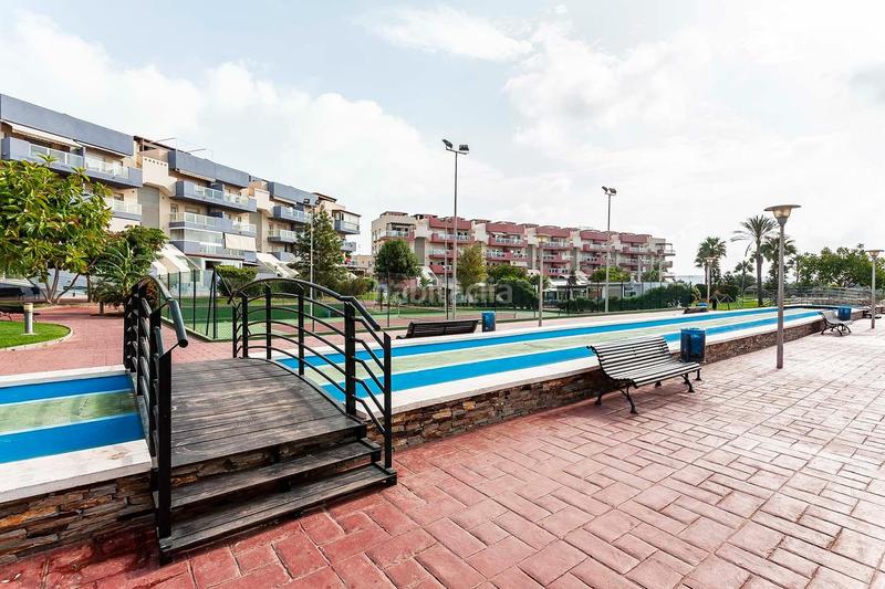 Foto 3baec60c-22d0-4d4e-8a87-66d817307e0a. Appartement avec parking piscine dans Almerimar Ejido (El)