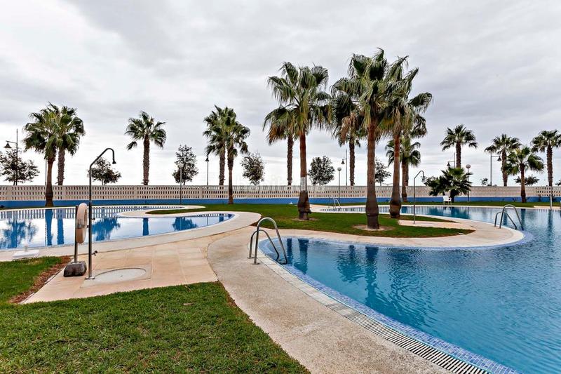 Foto 4abafccf-88e2-44b7-80dc-0296fbc252f1. Attique avec chauffage parking piscine dans Almerimar Ejido (El)