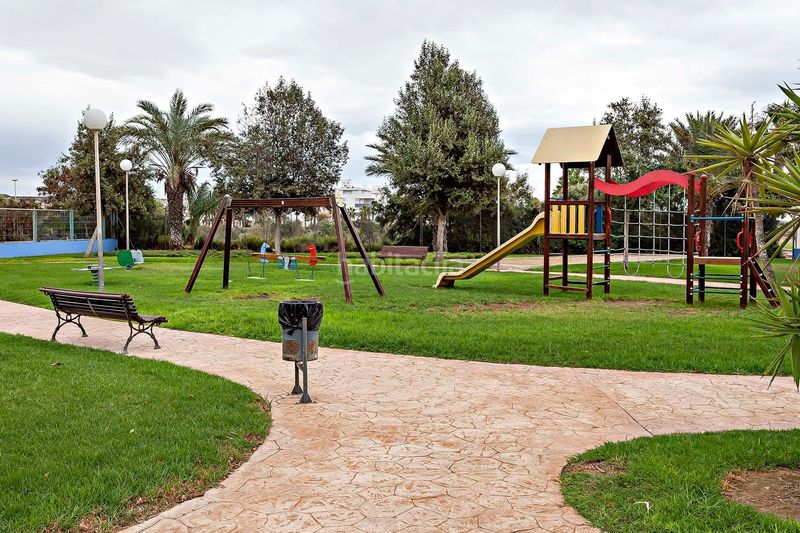 Foto ec8dd2db-b8ac-4259-9872-a81328440e54. Àtic amb calefacció aparcament piscina a Almerimar Ejido (El)