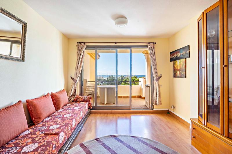 Foto 44e5a03d-ecea-4779-b54c-1e926b30eff9. Etagenwohnung mit heizung parking pool in Almerimar Ejido (El)