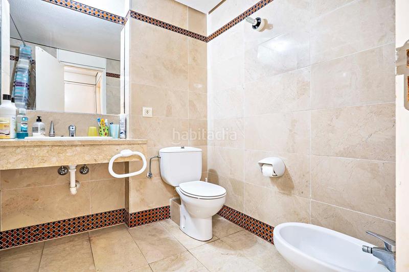 Foto 465202e1-1f8c-4d74-b3dd-016b2892d9e5. Etagenwohnung mit heizung parking pool in Almerimar Ejido (El)