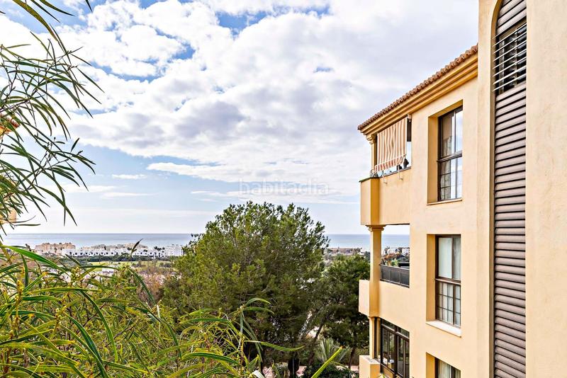 Foto a0897f4a-14ea-48c7-bb82-783a20c071f9. Etagenwohnung mit heizung parking pool in Almerimar Ejido (El)