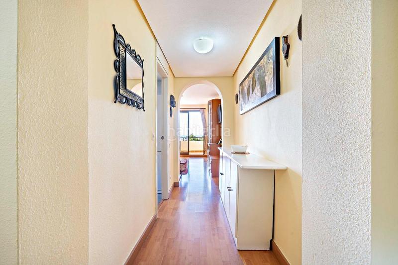 Foto b7dd386c-c6e4-4012-8bb5-fd51e25d299e. Etagenwohnung mit heizung parking pool in Almerimar Ejido (El)