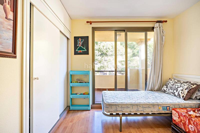 Foto bb420886-0d63-450a-99ab-fd7747589717. Etagenwohnung mit heizung parking pool in Almerimar Ejido (El)