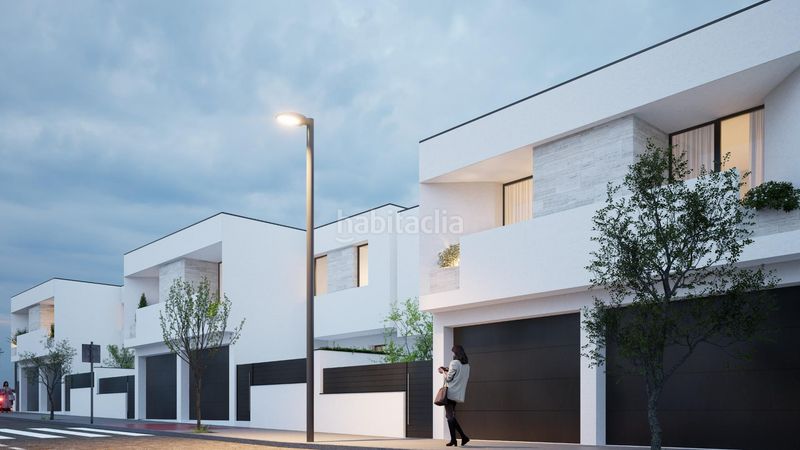 Foto 0a2cfbbb-10c5-42d3-a052-f77511acbc35. Casa amb aparcament a Ejido Sur Ejido (El)