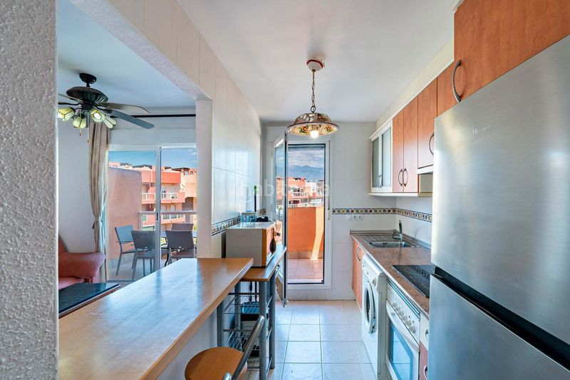 Foto 6cd5a9b3-f3f1-46c8-9084-f605cd4876f4. Àtic amb aparcament piscina a Almerimar Ejido (El)