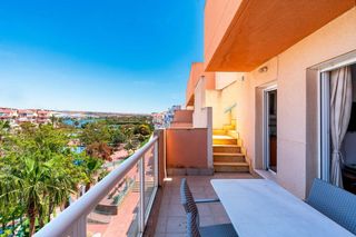 Penthouse in Almerimar. Ático dúplex en el residencial laguna beach