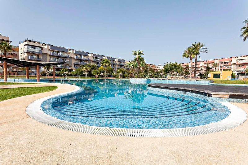 Foto 3d965cb9-3606-4694-ab24-c189eed32920. Pis amb calefacció aparcament piscina a Almerimar Ejido (El)