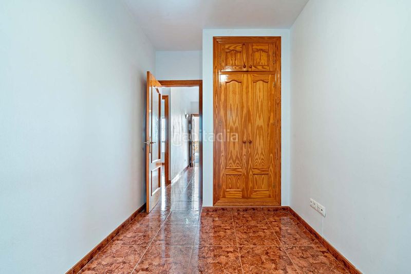Foto 349eaecd-9990-47f2-9df1-ba073ed055a6. Casa amb aparcament a Dalías