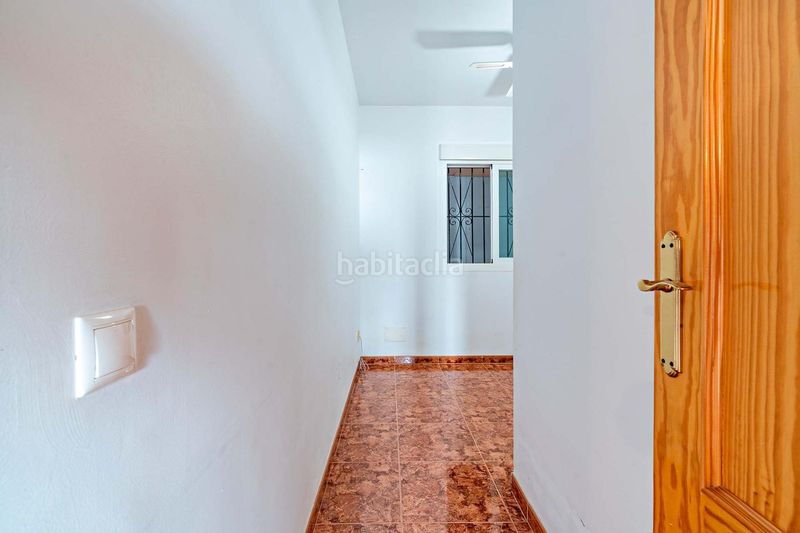 Foto 875a0d91-5576-44c7-92fb-ce8354ac3aab. Casa amb aparcament a Dalías