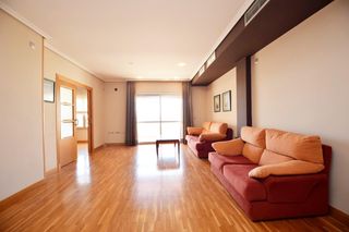 Appartamento in Ejido centro. Piso familiar en un edificio exclusivo.